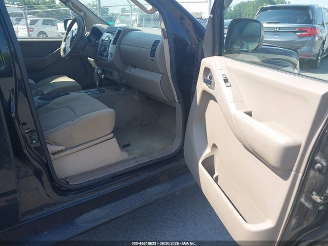 2014 Nissan FRONTIER SV 照片 5