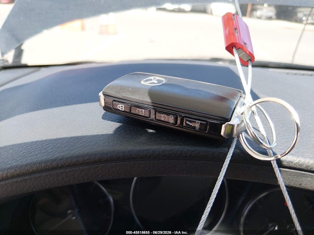 صورة مصغرة 11 لـ 2023 Mazda MAZDA3 2.5 S SELECT