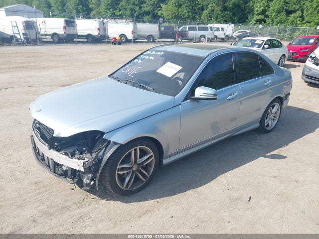 2013 Mercedes-BENZ C 250 SPORT 照片 2