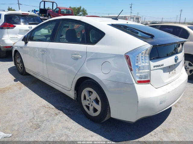 2010 Toyota PRIUS II — фото 3