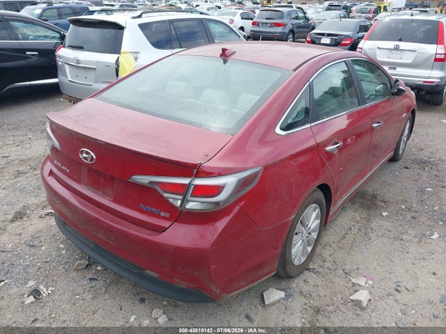 2016 Hyundai SONATA HYBRID SE — фото 4