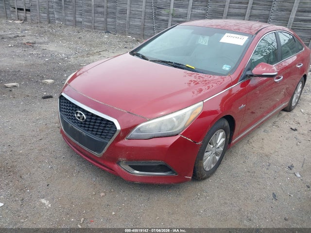 2016 Hyundai SONATA HYBRID SE — фото 6