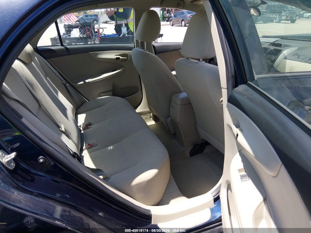 2013 Toyota COROLLA L 照片 8