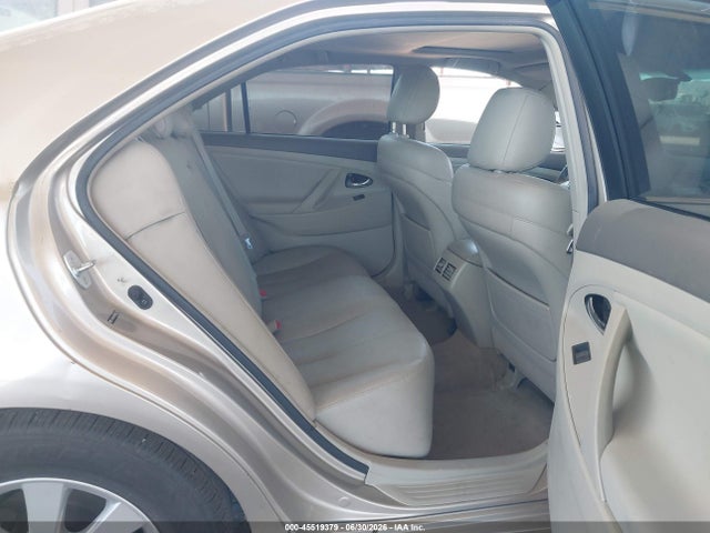صورة 8 لـ 2009 Toyota CAMRY HYBRID