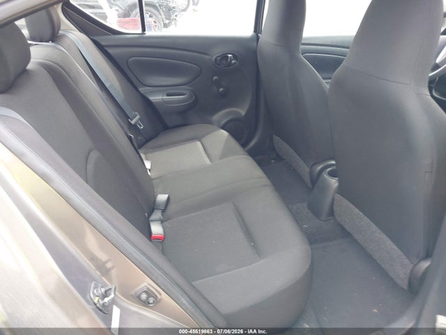 2015 Nissan VERSA 1.6 S+ — фото 8