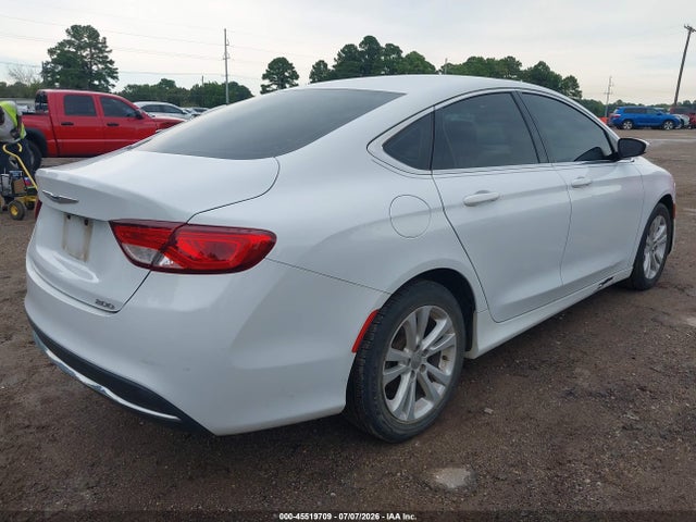 صورة 4 لـ 2016 Chrysler 200 LIMITED