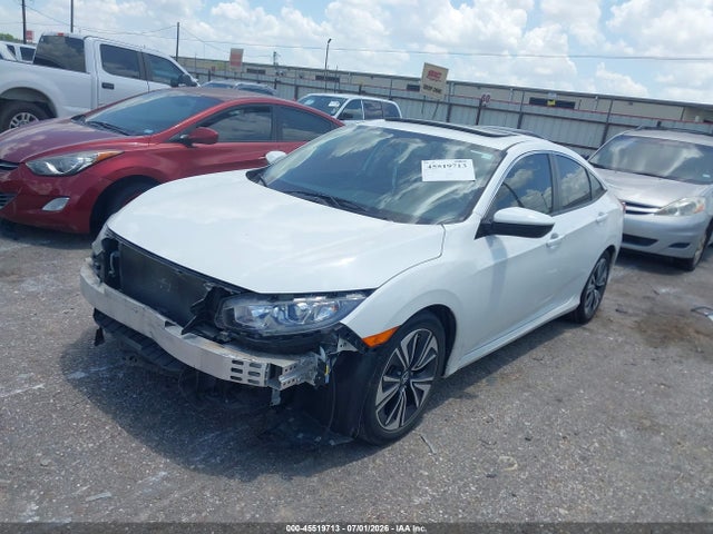 2018 Honda CIVIC EX-T — фото 2
