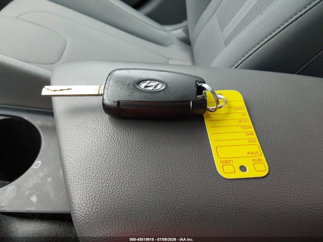 صورة مصغرة 11 لـ 2021 Hyundai ELANTRA SE