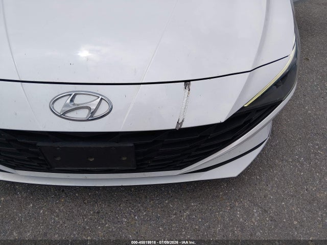 صورة 6 لـ 2021 Hyundai ELANTRA SE