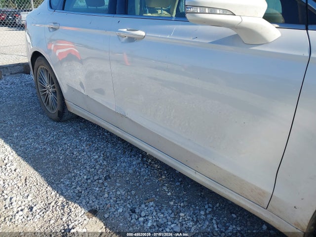 صورة مصغرة 12 لـ 2013 FORD FUSION SE