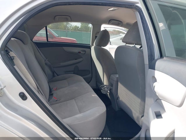 صورة 8 لـ 2013 Toyota COROLLA L