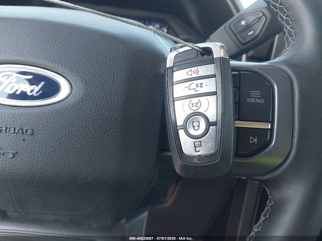 2023 FORD F-150 XLT 11