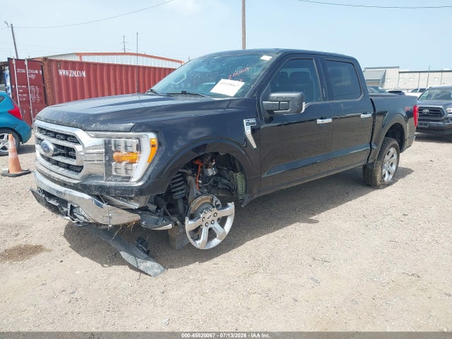 2023 FORD F-150 XLT 2