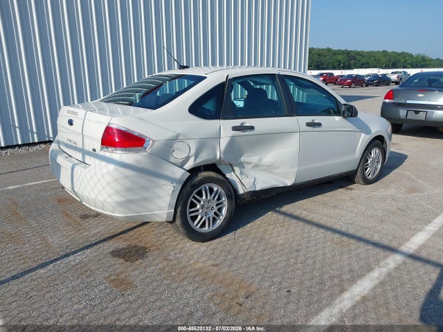 2010 FORD FOCUS SE 照片 4