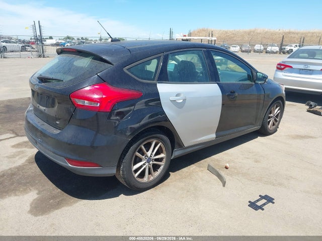 صورة 4 لـ 2017 FORD FOCUS SE