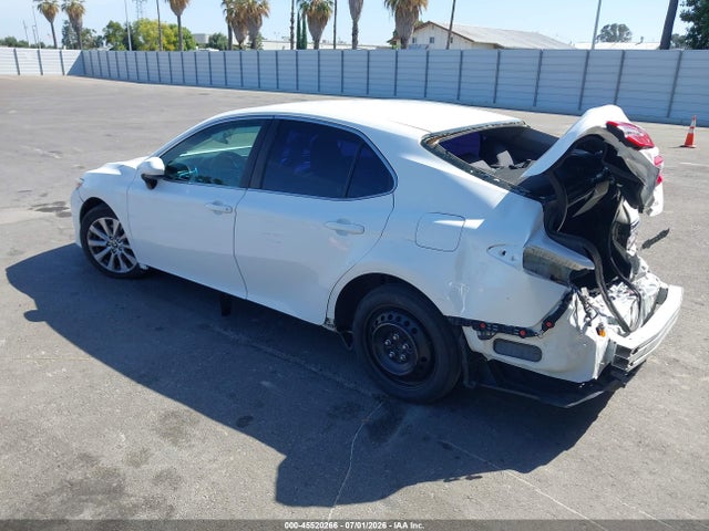 صورة 3 لـ 2018 Toyota CAMRY LE