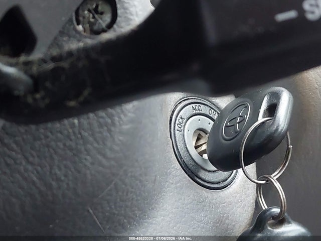 2005 Toyota COROLLA LE thumbnail 11