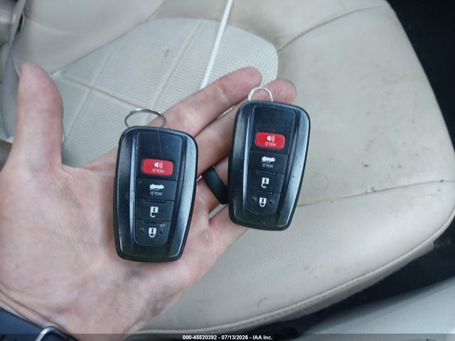 صورة مصغرة 11 لـ 2018 Toyota CAMRY XLE V6