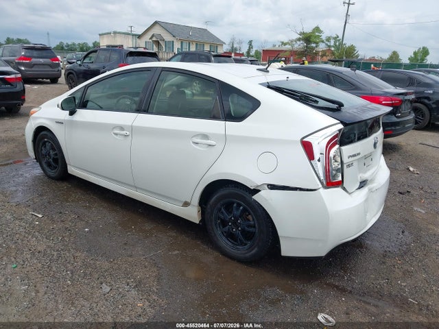 2012 Toyota PRIUS THREE photo 3