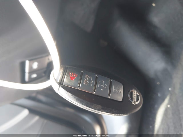 2015 Nissan SENTRA SR — миниатюра 11