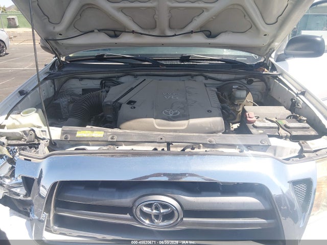 2010 Toyota TACOMA PRERUNNER V6 photo 10