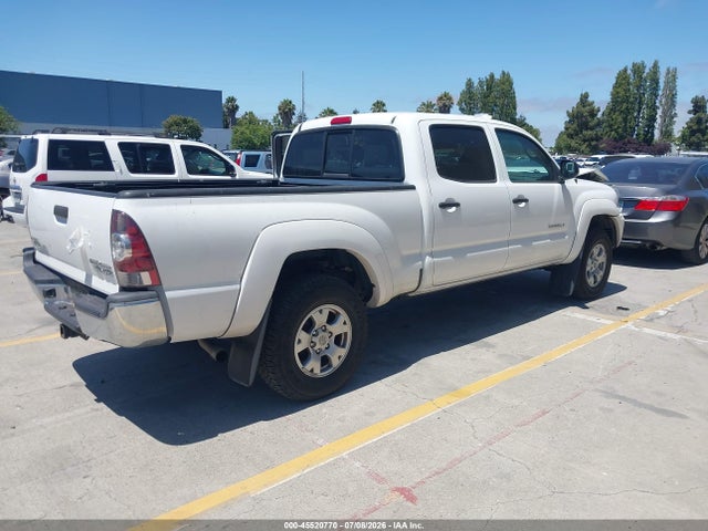 2013 Toyota TACOMA PRERUNNER V6 photo 4