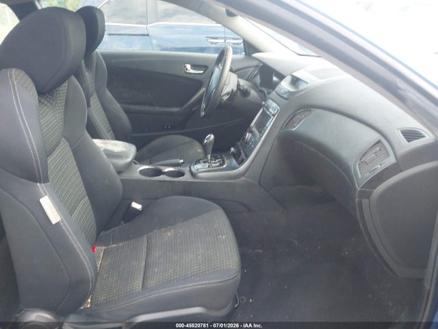 2011 Hyundai GENESIS 2.0T PREMIUM — фото 5