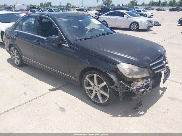 2014 MERCEDES-BENZ C SPORT