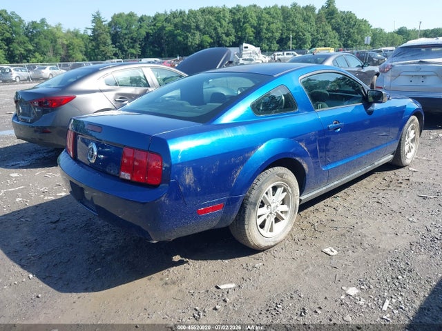 صورة مصغرة 4 لـ 2006 FORD MUSTANG V6