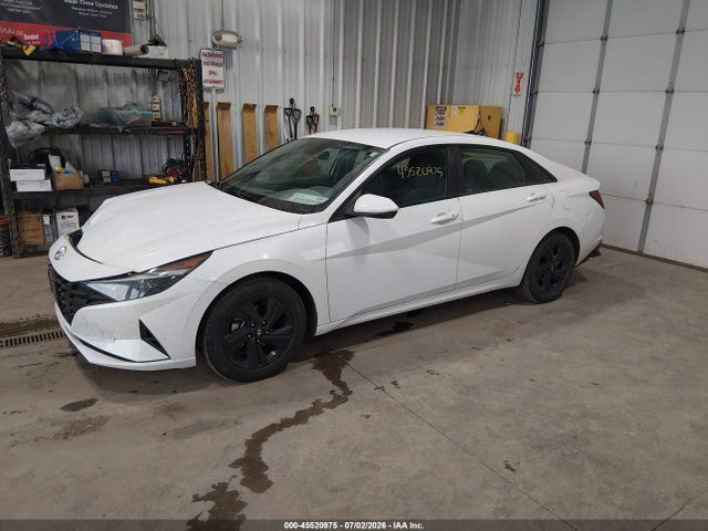 2021 Hyundai ELANTRA SEL 照片 2