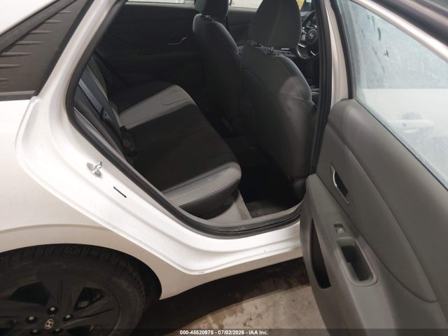 2021 Hyundai ELANTRA SEL 照片 8