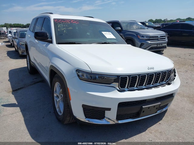 2026 JEEP GRAND CHER LAREDO X 4X2