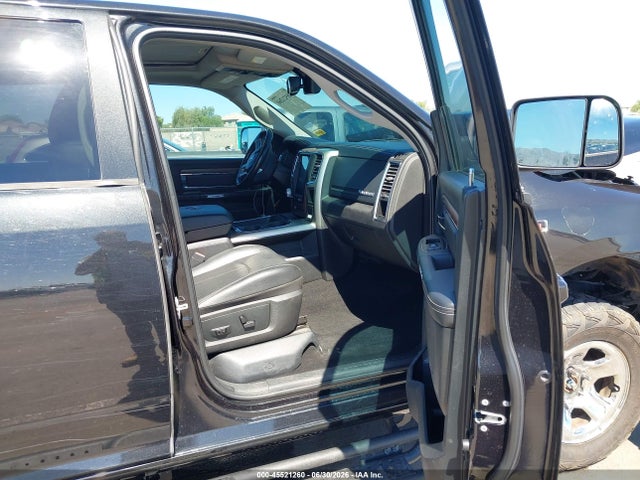 2017 RAM 1500 LARAMIE 4X4 5'7 BOX 照片 5