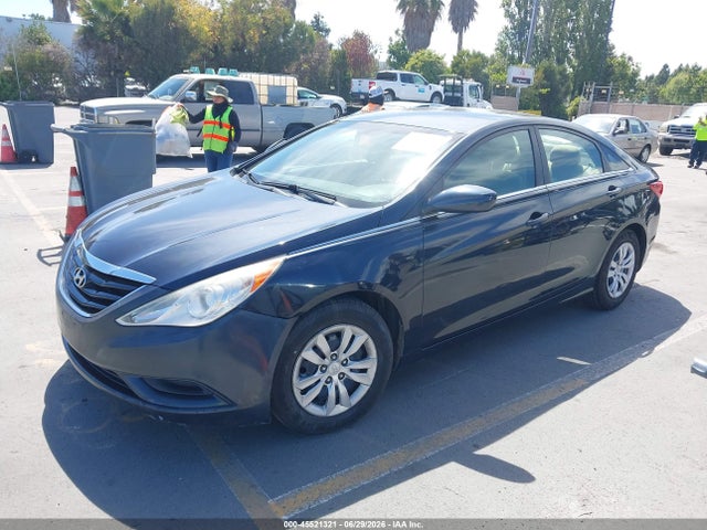 2012 Hyundai SONATA GLS 照片 2