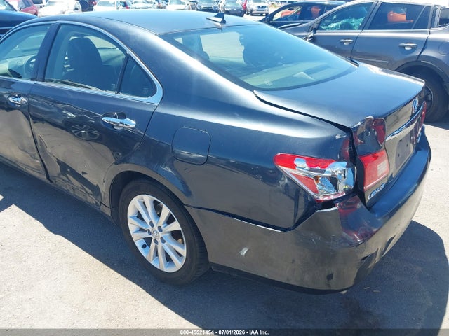 صورة 6 لـ 2010 Lexus ES 350