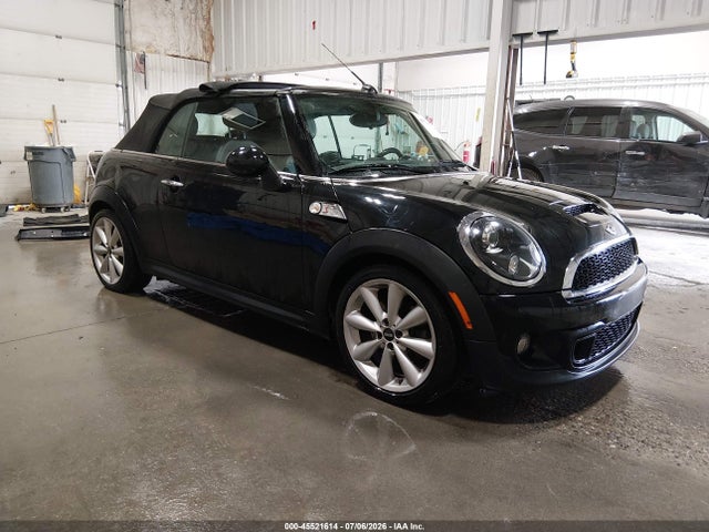 2012 MINI COOPER 