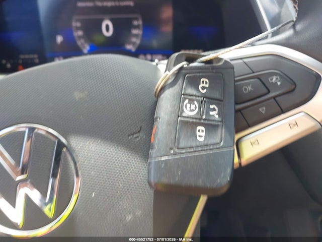 2022 VOLKSWAGEN TIGUAN 2.0T SE 11