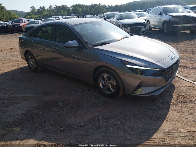 2023 HYUNDAI ELANTRA SE