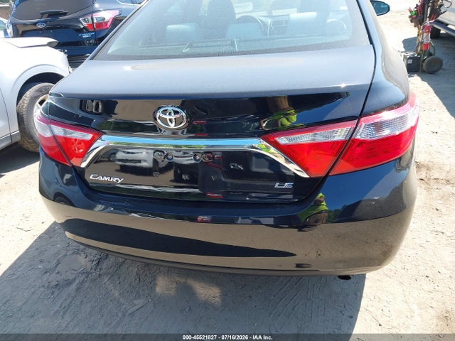 2016 Toyota CAMRY LE — миниатюра 16