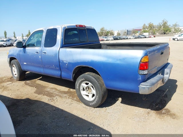 2000 Toyota TUNDRA SR5 V8 photo 3