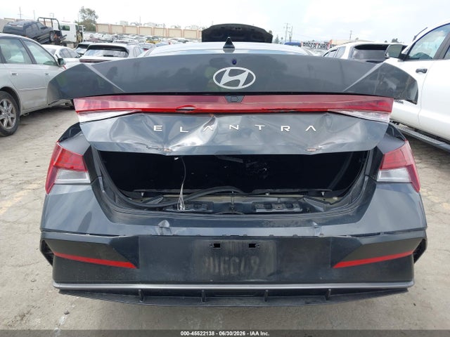 2025 HYUNDAI ELANTRA SEL CONVENIENCE 17
