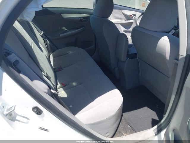 2011 Toyota COROLLA LE 照片 8