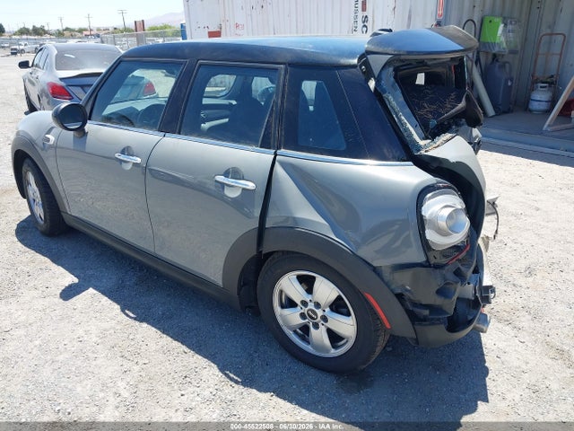 صورة 3 لـ 2016 MINI HARDTOP COOPER