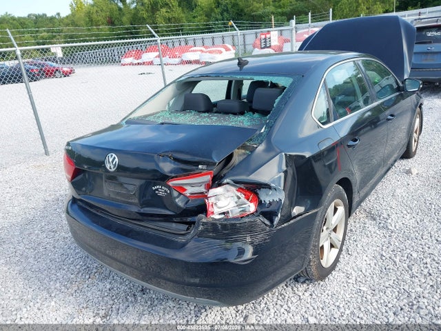 2013 Volkswagen PASSAT 2.5L SE — фото 6