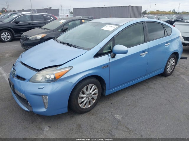 2012 Toyota PRIUS PLUG-IN ADVANCED — миниатюра 2