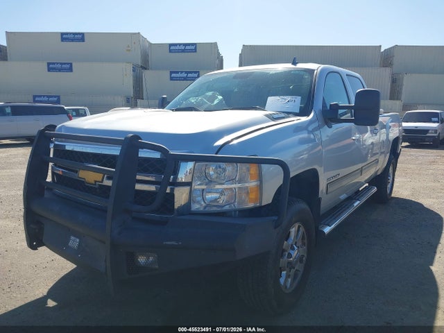 2014 Chevrolet SILVERADO 2500HD LTZ 照片 2