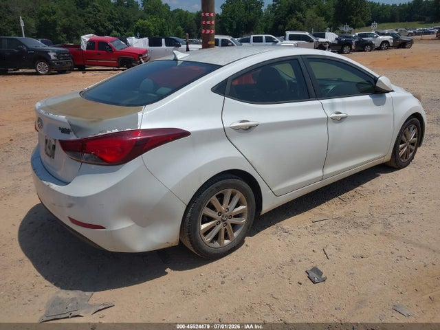 2015 Hyundai ELANTRA SE 照片 4