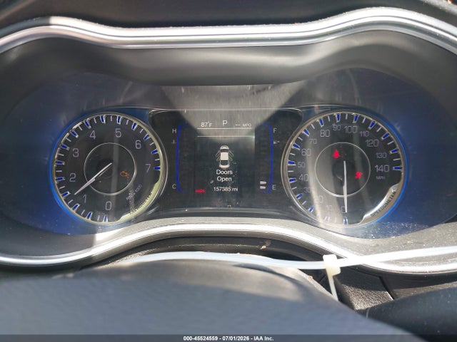 صورة 7 لـ 2016 Chrysler 200 LIMITED