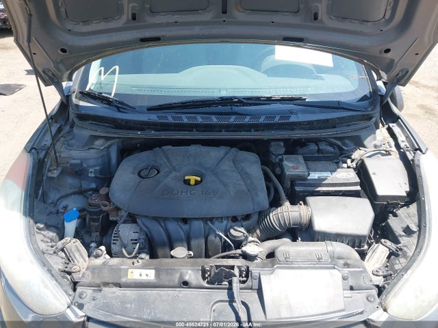 2013 Hyundai ELANTRA GLS 照片 10