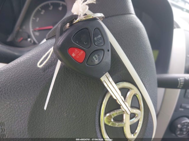 2013 Toyota COROLLA L — миниатюра 11